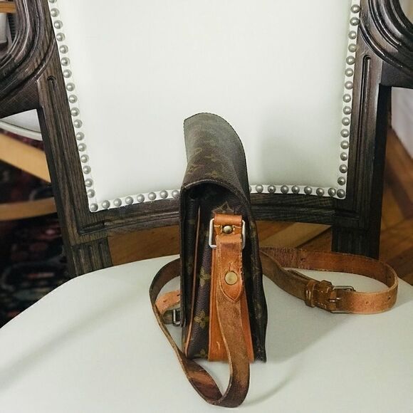 Louis Vuitton Cartouchiere Cross body bag - Picture 12 of 16